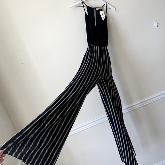 Mikey & Joey Jumpsuit Size M Romper Pinstripe Black Pants NWT Retro Neutral Tank - Picture 2 of 6